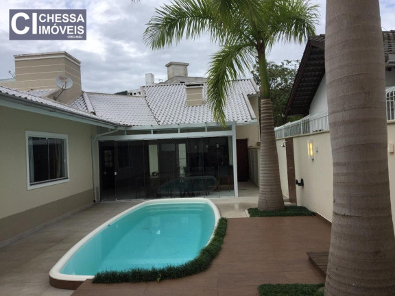 Imagem Casa com 3 Quartos à Venda, 451 m² em Ressacada - Itajaí