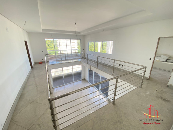 Imagem Imóvel com 5 Quartos à Venda, 640 m² em Canto Do Forte - Praia Grande Imagem Imóvel com 5 Quartos à Venda, 640 m² em Canto Do Forte - Praia Grande