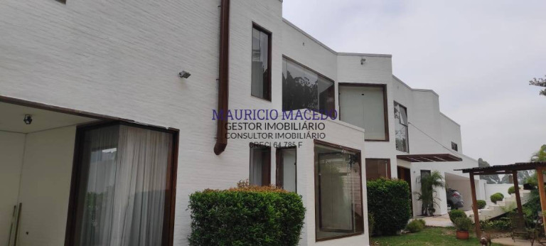 Casa com 4 Quartos à Venda, 1.500 m² em Residencial Tambore 1 - Barueri
