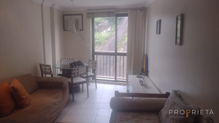 Imagem Apartamento com 1 Quarto à Venda, 58 m² em Copacabana - Rio De Janeiro Imagem Apartamento com 1 Quarto à Venda, 58 m² em Copacabana - Rio De Janeiro