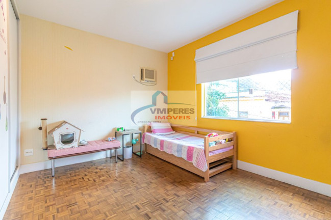 Imagem Casa com 4 Quartos à Venda, 595 m² em Humaitá - Rio De Janeiro Imagem Casa com 4 Quartos à Venda, 595 m² em Humaitá - Rio De Janeiro