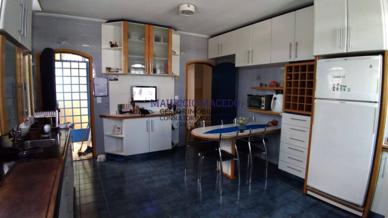 Imagem Casa com 3 Quartos à Venda, 1.120 m² em Alphaville - Santana De Parnaíba Imagem Casa com 3 Quartos à Venda, 1.120 m² em Alphaville - Santana De Parnaíba