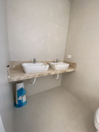 Imagem Sobrado com 3 Quartos à Venda, 104 m² em Boqueirão - Curitiba Imagem Sobrado com 3 Quartos à Venda, 104 m² em Boqueirão - Curitiba