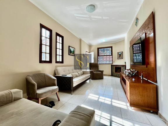 Imagem Casa com 4 Quartos à Venda, 400 m² em São Pedro - Teresópolis Imagem Casa com 4 Quartos à Venda, 400 m² em São Pedro - Teresópolis