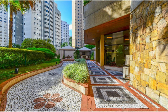Imagem Apartamento com 4 Quartos à Venda, 266 m² em Vila Suzana - São Paulo