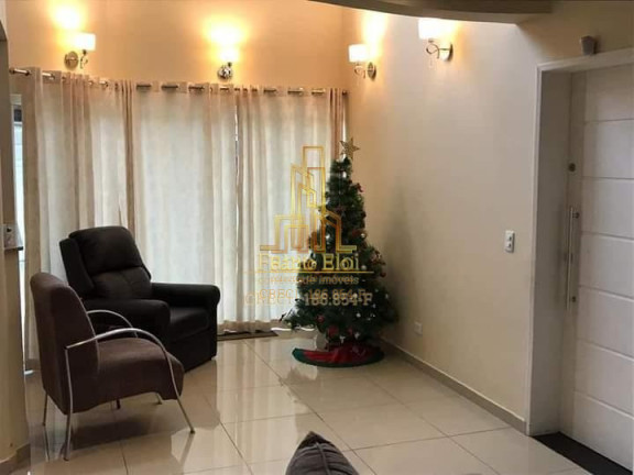 Imagem Casa com 3 Quartos à Venda, 263 m² em Centro - Ribeirão Pires Imagem Casa com 3 Quartos à Venda, 263 m² em Centro - Ribeirão Pires