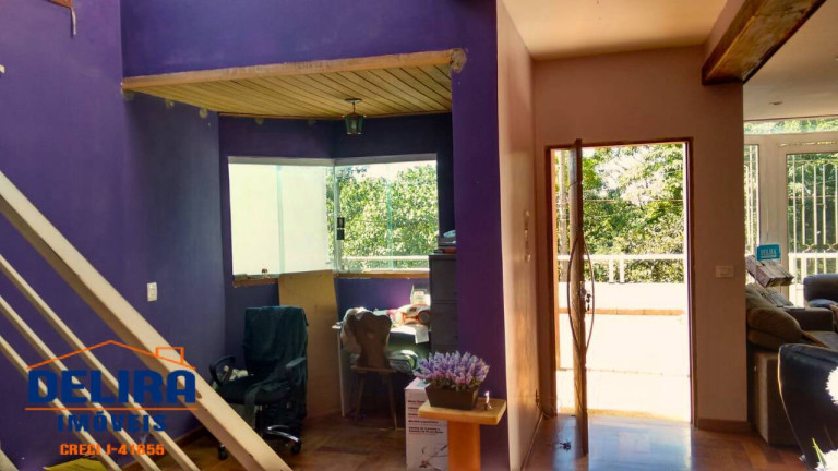 Imagem Casa com 4 Quartos à Venda, 360 m² em Samambaia - Mairiporã Imagem Casa com 4 Quartos à Venda, 360 m² em Samambaia - Mairiporã