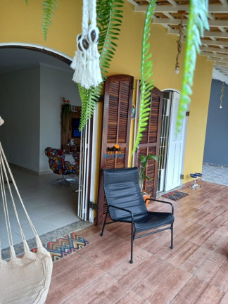 Imagem Casa com 3 Quartos à Venda, em Jardim Jamaica - Itanhaém Imagem Casa com 3 Quartos à Venda, em Jardim Jamaica - Itanhaém