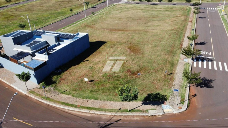 Casa à Venda,  em Recanto Tropical - Cascavel