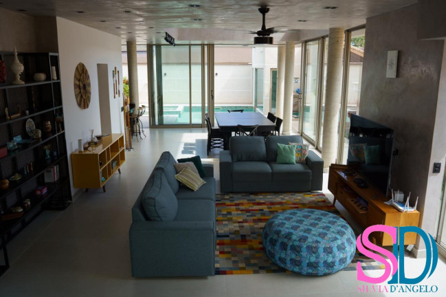 Imagem Casa de Condomínio com 5 Quartos à Venda, 350 m² em Lagoinha - Ubatuba Imagem Casa de Condomínio com 5 Quartos à Venda, 350 m² em Lagoinha - Ubatuba