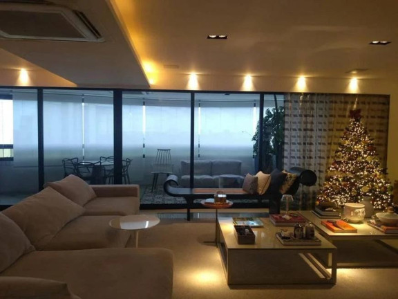 Apartamento com 3 Quartos à Venda, 240 m² em Cocó - Fortaleza