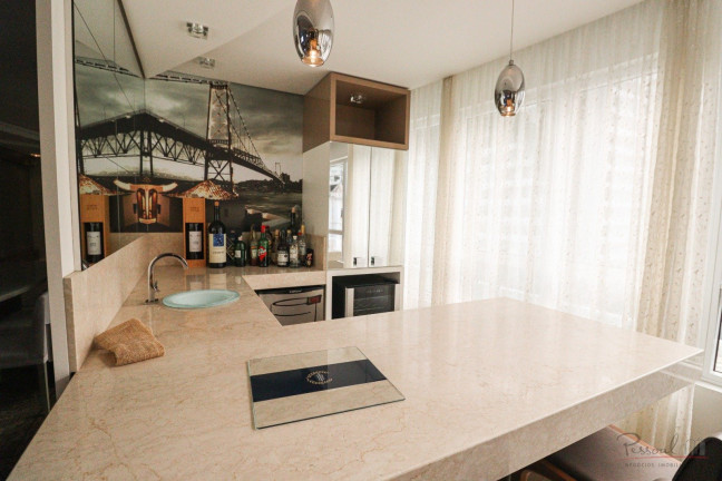 Imagem Apartamento com 3 Quartos à Venda, 268 m² em Centro - Florianópolis Imagem Apartamento com 3 Quartos à Venda, 268 m² em Centro - Florianópolis