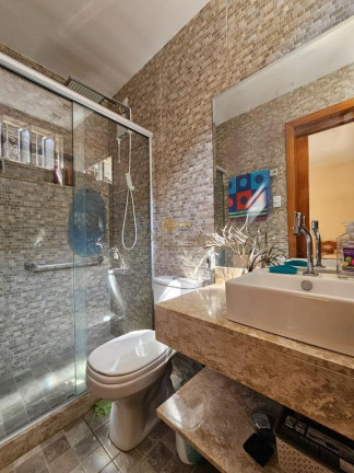 Imagem Casa com 2 Quartos à Venda, 75 m² em Vila Muqui - Teresópolis Imagem Casa com 2 Quartos à Venda, 75 m² em Vila Muqui - Teresópolis