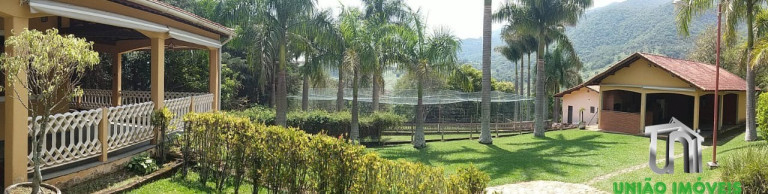 Imagem Imóvel com 8 Quartos à Venda,  em Guaraiúva - Vargem