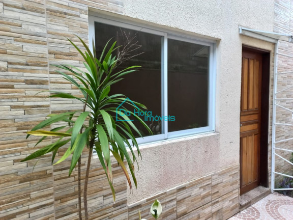 Imagem Casa com 2 Quartos à Venda, 73 m² em Pedreira - Mongaguá