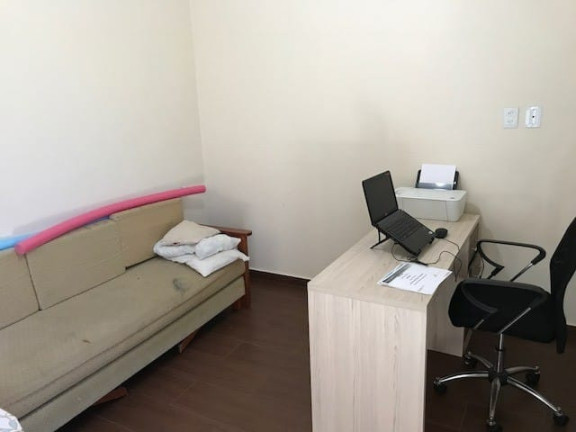 Imagem Casa com 4 Quartos à Venda, 290 m² em Vila Areao - Taubaté