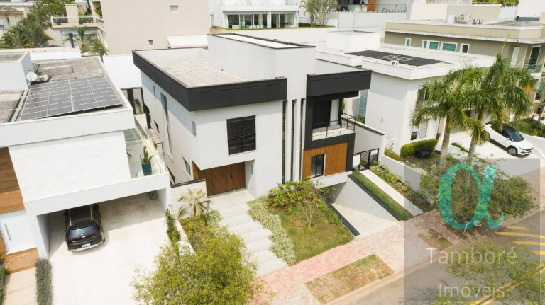 Imagem Casa com 4 Quartos à Venda, 525 m² em Alphaville - Santana De Parnaíba Imagem Casa com 4 Quartos à Venda, 525 m² em Alphaville - Santana De Parnaíba