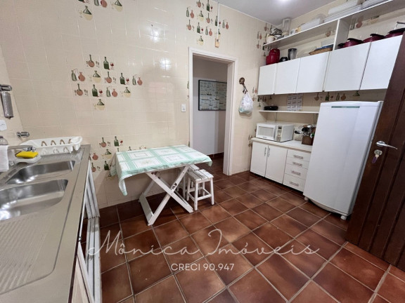 Imagem Casa com 7 Quartos à Venda, 200 m² em Enseada - Ubatuba Imagem Casa com 7 Quartos à Venda, 200 m² em Enseada - Ubatuba