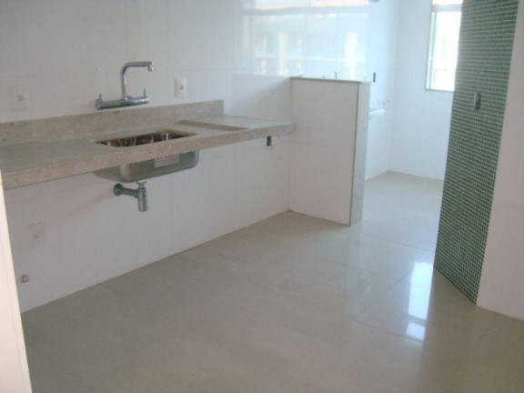 Imagem Cobertura com 4 Quartos à Venda, 230 m² em Algodoal - Cabo Frio Imagem Cobertura com 4 Quartos à Venda, 230 m² em Algodoal - Cabo Frio