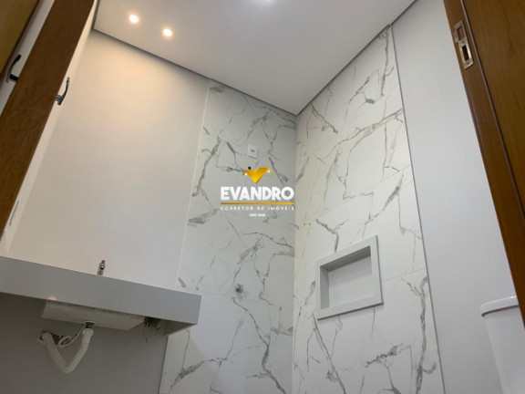 Imagem Casa com 3 Quartos à Venda, 250 m² em Condomínio Primor Das Torres - Cuiabá