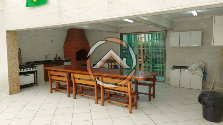 Sobrado com 6 Quartos à Venda, 700 m² em Campestre - Santo André