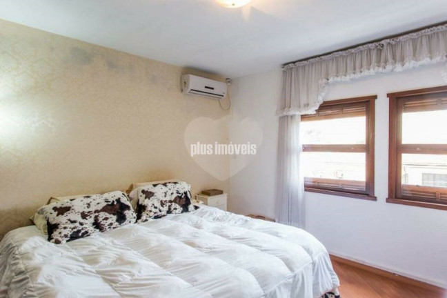 Imagem Casa com 4 Quartos à Venda, 250 m² em Chácara Monte Alegre - São Paulo