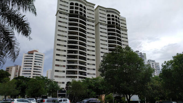 Apartamento com 3 Quartos para Alugar, 118 m² em Duque De Caxias - Cuiabá