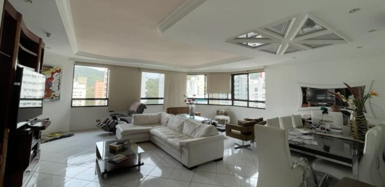 Imagem Apartamento com 3 Quartos à Venda, 190 m² em Pitangueiras - Guarujá Imagem Apartamento com 3 Quartos à Venda, 190 m² em Pitangueiras - Guarujá