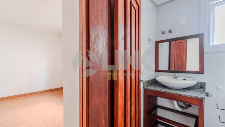 Imagem Apartamento com 2 Quartos à Venda, 76 m² em Menino Deus - Porto Alegre Imagem Apartamento com 2 Quartos à Venda, 76 m² em Menino Deus - Porto Alegre