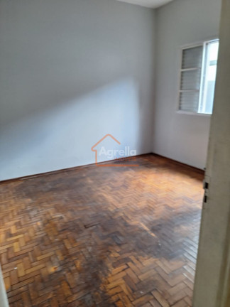 Imagem Casa com 3 Quartos à Venda, 122 m² em Centro - Mogi Guaçu Imagem Casa com 3 Quartos à Venda, 122 m² em Centro - Mogi Guaçu