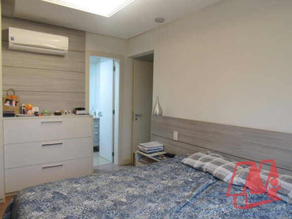 Imagem Apartamento com 3 Quartos para Alugar, 130 m² em Petrópolis - Porto Alegre Imagem Apartamento com 3 Quartos para Alugar, 130 m² em Petrópolis - Porto Alegre
