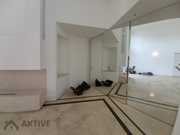 Imagem Casa de Condomínio com 5 Quartos à Venda, 1.150 m² em Alphaville - Barueri Imagem Casa de Condomínio com 5 Quartos à Venda, 1.150 m² em Alphaville - Barueri