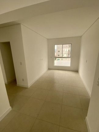 Imagem Apartamento com 3 Quartos para Alugar, 97 m² em Centro - Balneário Camboriú Imagem Apartamento com 3 Quartos para Alugar, 97 m² em Centro - Balneário Camboriú