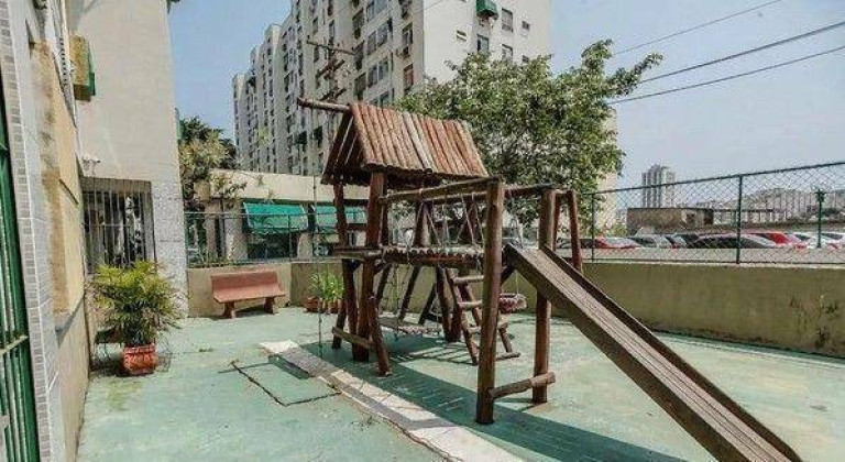 Imagem Apartamento com 2 Quartos à Venda, 70 m² em Fonseca - Niterói