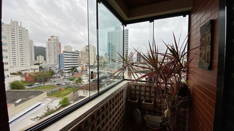 Imagem Apartamento com 3 Quartos à Venda, 138 m² em Centro - Itajaí Imagem Apartamento com 3 Quartos à Venda, 138 m² em Centro - Itajaí