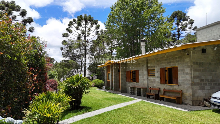 Imagem Casa com 4 Quartos à Venda, 190 m² em Região Do Jardim Do Embaixador - Campos Do Jordão