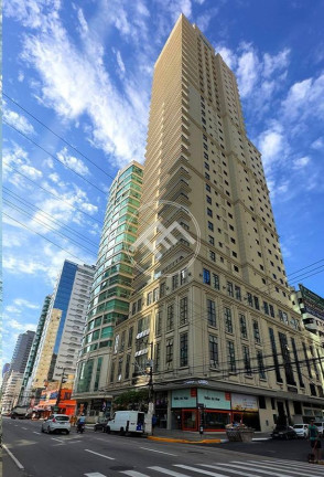 Apartamento com 4 Quartos à Venda, 225 m² em Meia Praia - Itapema