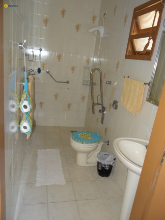 Imagem Casa com 4 Quartos à Venda, 504 m² em Córrego Grande - Florianópolis
