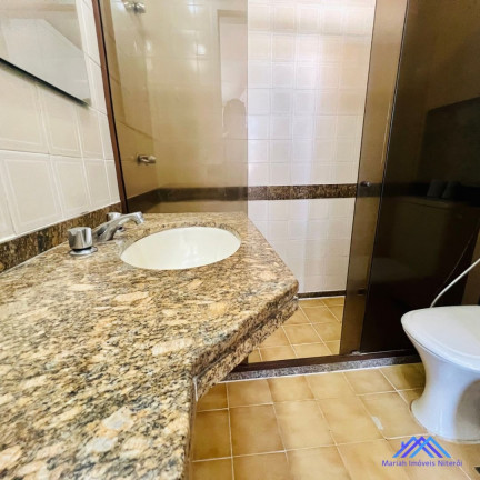 Imagem Imóvel com 2 Quartos à Venda, 81 m² em Icaraí - Niterói Imagem Imóvel com 2 Quartos à Venda, 81 m² em Icaraí - Niterói