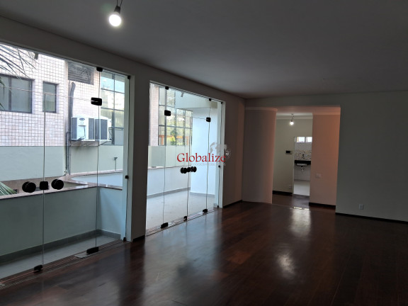 Imagem Casa com 3 Quartos à Venda, 212 m² em Embaré - Santos