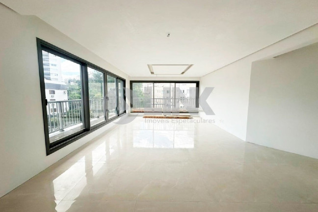 Apartamento com 3 Quartos à Venda, 117 m² em Petrópolis - Porto Alegre