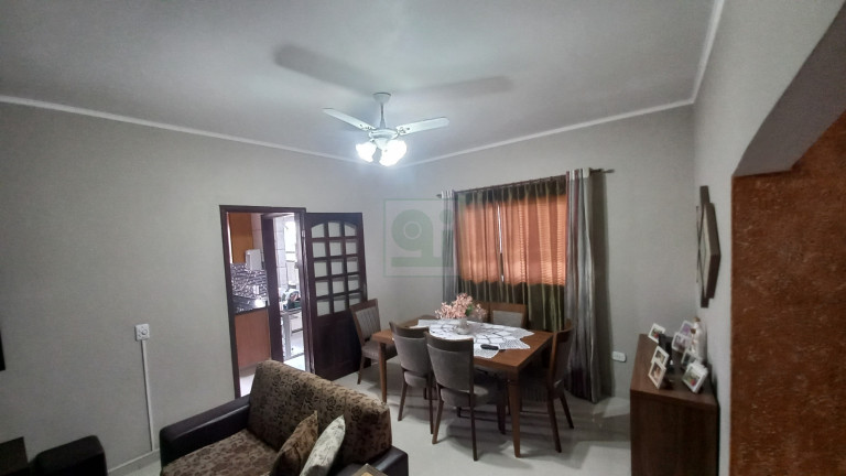 Imagem Casa com 3 Quartos à Venda, 347 m² em Veloso - Osasco