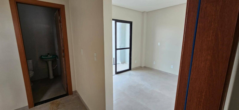 Imagem Sobrado com 3 Quartos à Venda, 180 m² em Recanto Tropical - Cascavel Imagem Sobrado com 3 Quartos à Venda, 180 m² em Recanto Tropical - Cascavel