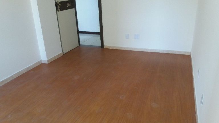 Imóvel Comercial à Venda, 15 m² em Graça - Salvador