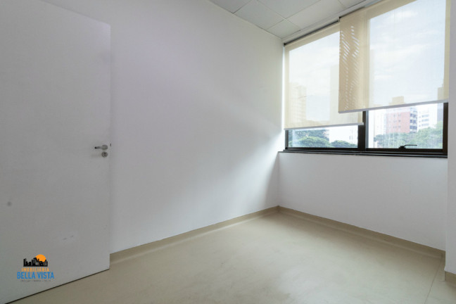 Imagem Sala Comercial à Venda,  em Moema - São Paulo