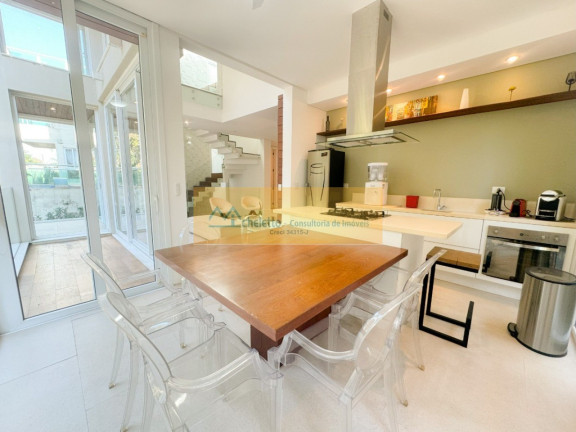 Imagem Sobrado com 4 Quartos à Venda, 450 m² em Tamboré - Santana De Parnaíba Imagem Sobrado com 4 Quartos à Venda, 450 m² em Tamboré - Santana De Parnaíba