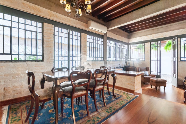 Imagem Casa com 3 Quartos à Venda, 230 m² em Jardim Paulistano - São Paulo Imagem Casa com 3 Quartos à Venda, 230 m² em Jardim Paulistano - São Paulo