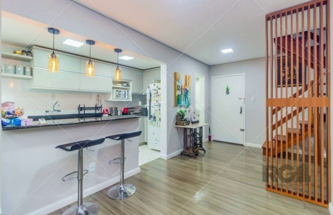 Apartamento com 3 Quartos à Venda, 221 m² em Teresópolis - Porto Alegre