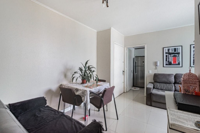 Imagem Apartamento com 2 Quartos à Venda, 60 m² em Protásio Alves - Porto Alegre