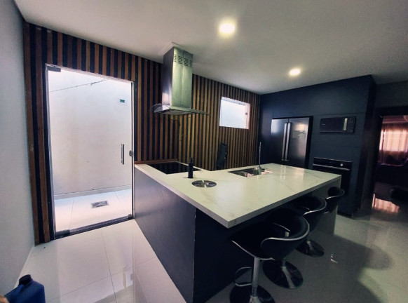 Imagem Sobrado com 2 Quartos à Venda, em Residencial San Marino - Taubaté Imagem Sobrado com 2 Quartos à Venda, em Residencial San Marino - Taubaté